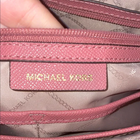 Michael Kors Coral Pink Tote Bag - Picture 5 of 15